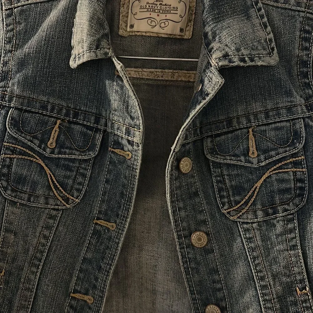‎Girls Old Navy Jean Jacket size Medium